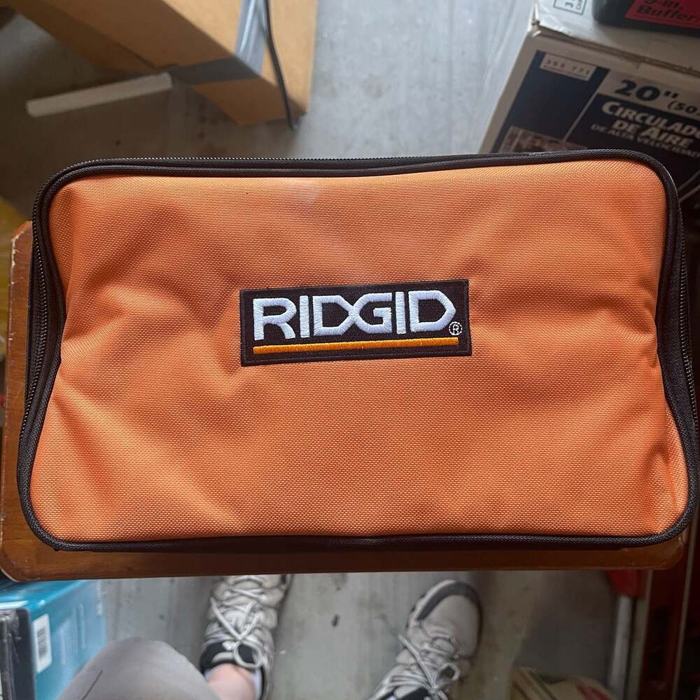 RIDGID R25011 1/4 Sheet Sander with‎ AirGuard Dust Collection